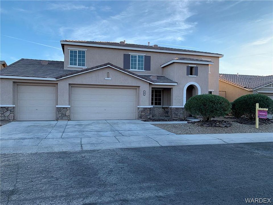 1st image of 580 Downey Dr