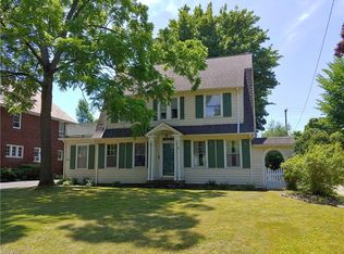 3308 Chadbourne Rd, Shaker Heights, OH 44120