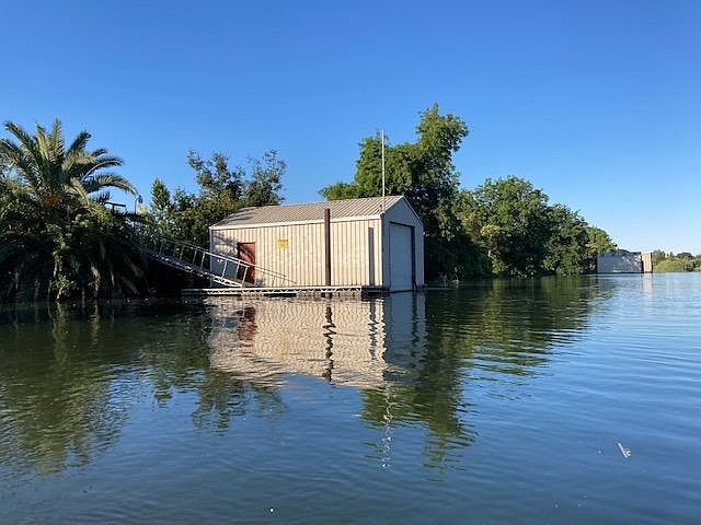 1st image of 2767 Calariva Dr