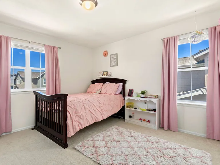 2927 Crusader St — Photo 24