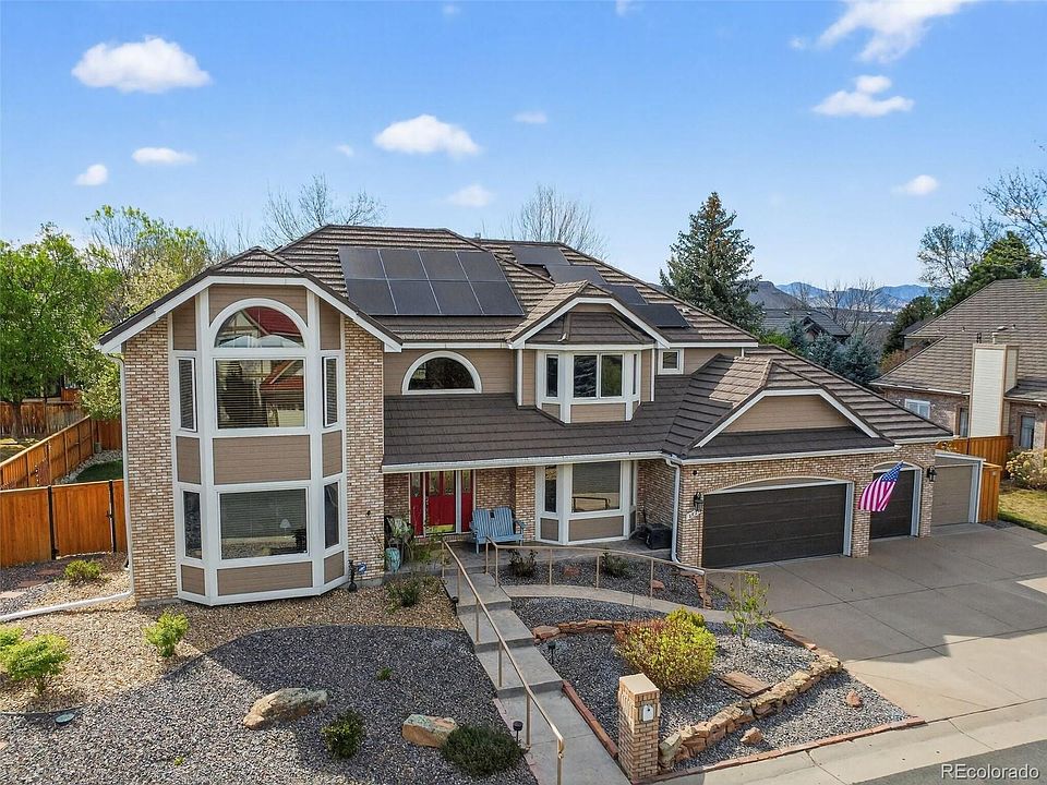 1st image of 3231 Arbutus Street
