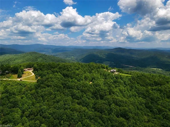 Highland North Rd, North Wilkesboro, NC 28659