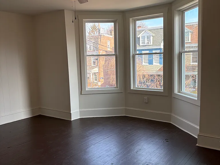 128 Pearl St #2 — Photo 14