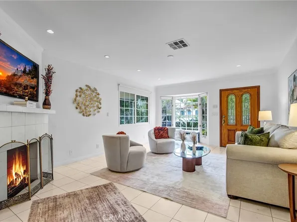 434 S Clark Dr, Beverly Hills, CA 90211