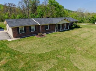 5027 Rocky Point Rd, Cookeville, TN 38506