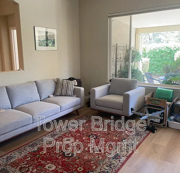 12040 Gold Pointe Ln — Photo 6