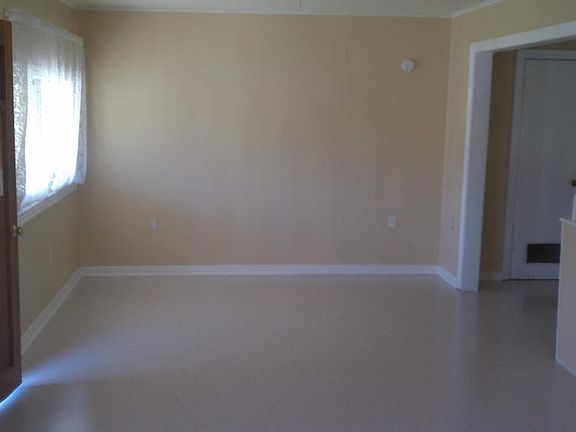 2nd image of 308 W Phelps Ave
