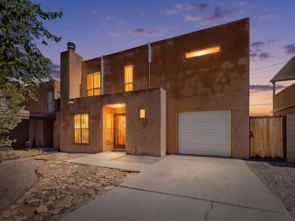9007 Hendrix Rd NE, Albuquerque, NM 87111