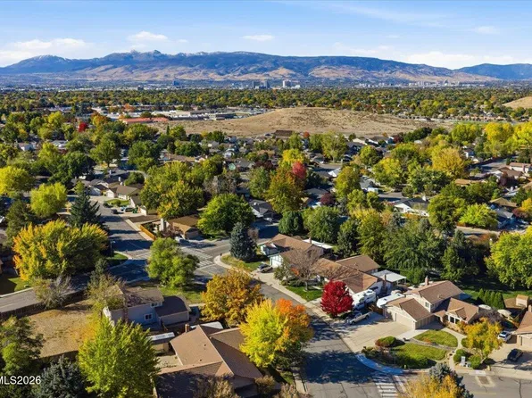 3523 Candelaria Dr, Sparks, NV 89434