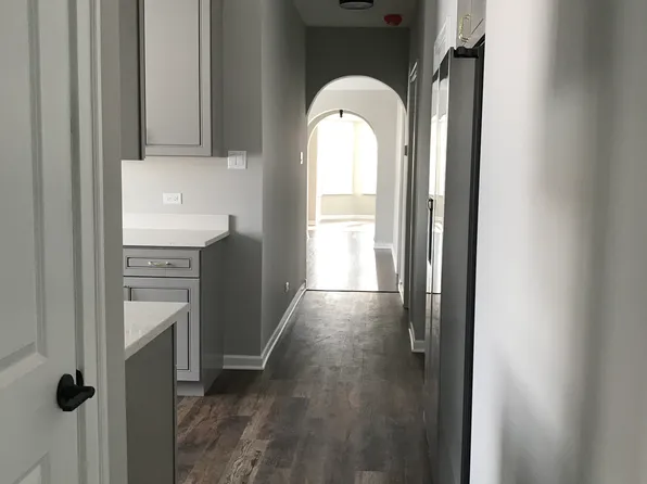 (undisclosed Address), Berwyn, IL 60402