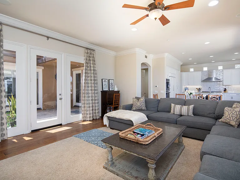 848 Jensen Ct — Photo 9