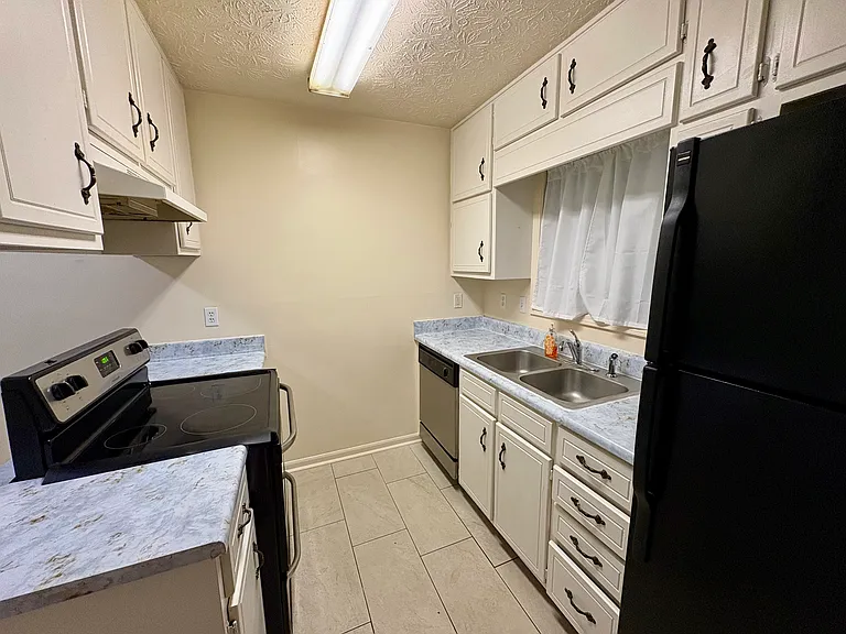 120 Ridgeview Ct — Photo 7