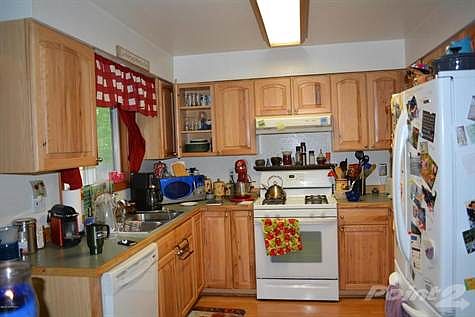 1st image of 17327 Meadow Creek Dr