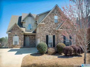 8749 Highlands Dr, Trussville, AL 35173