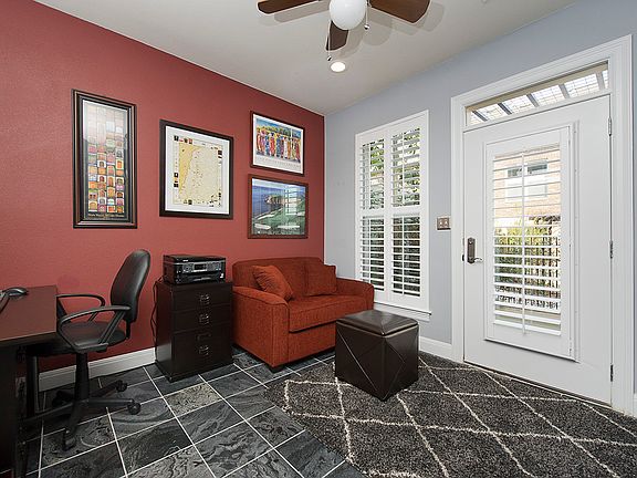 5th image of 1217 Haven Ln #101
