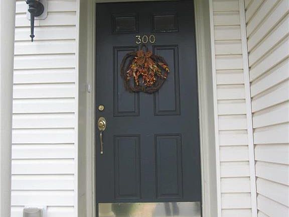 2nd image of 300 McNair Dr