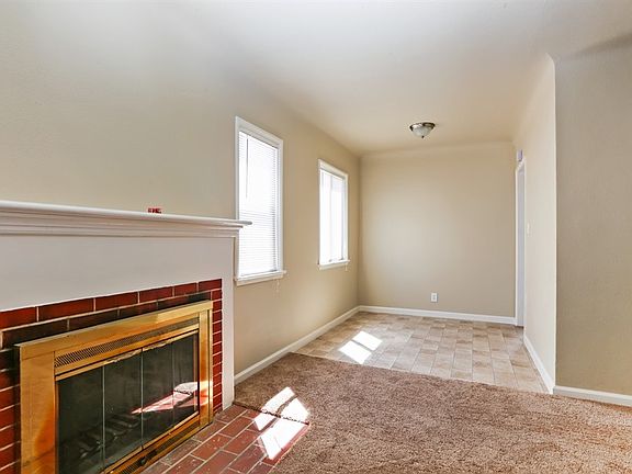 4th image of 7501 Beck Ave