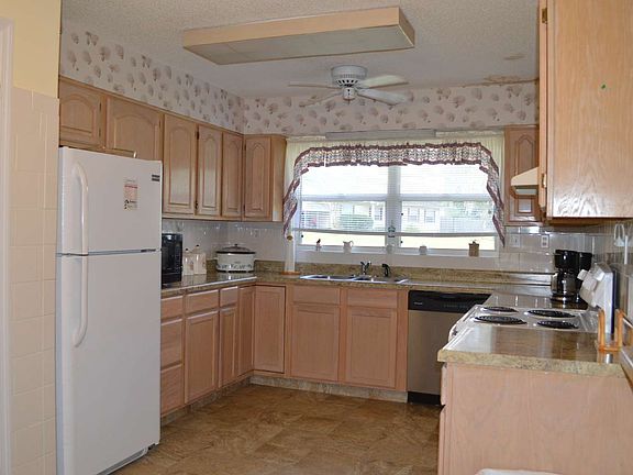 3rd image of 1705 Cottage Ave SW