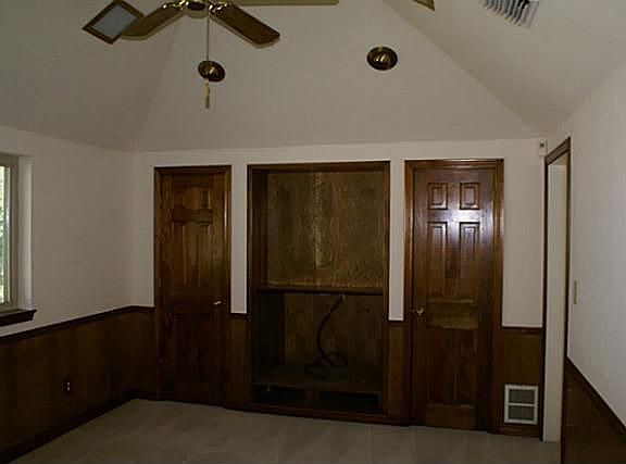 4th image of 1501 Sacramento Ter