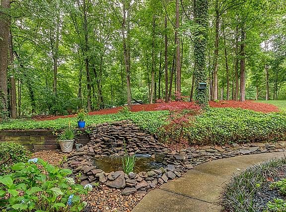 4th image of 13521 Cliffhaven Ln