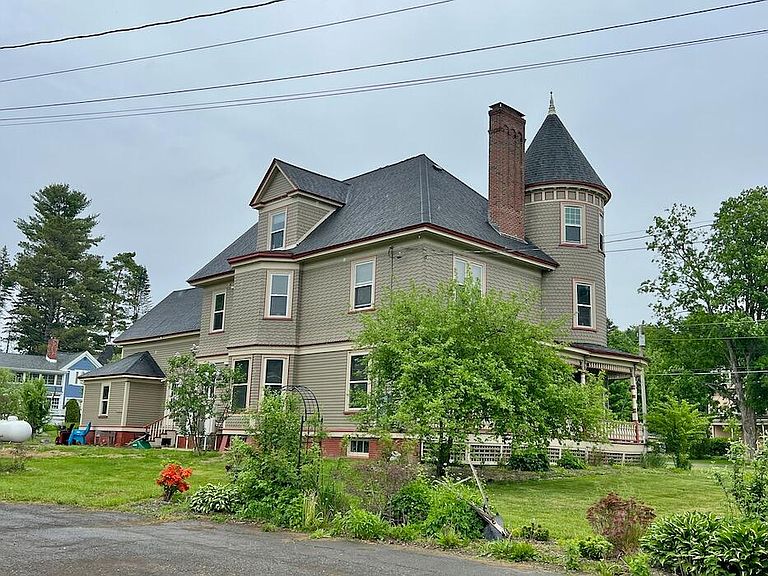 Listing photo 5