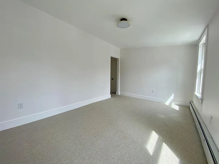 35 Gore St #3 — Photo 17