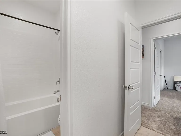 1529 Eva Crossing Pl — Photo 26
