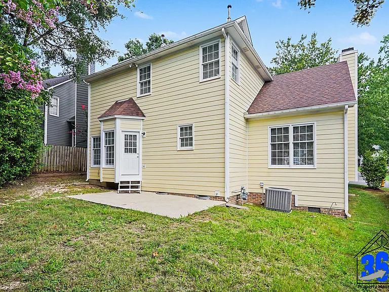 5524 Edgebury Rd — Photo 25