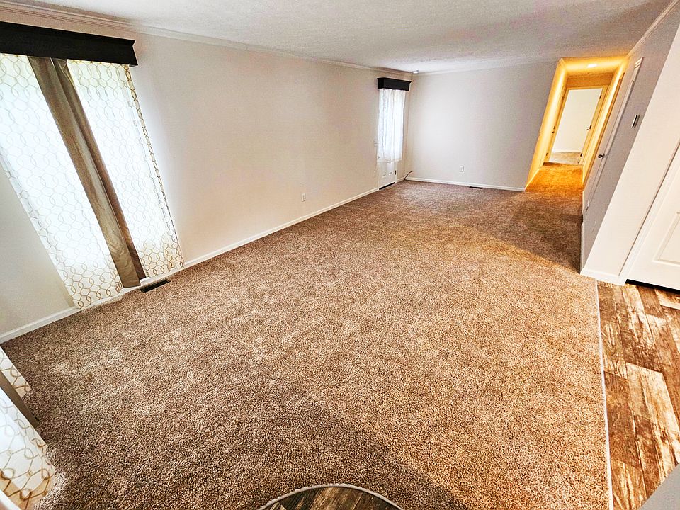2nd image of 17 Parkview Dr