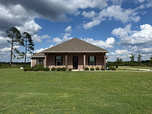 107 Liberty Dr Photo 1