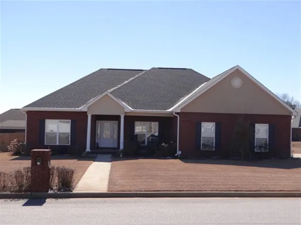 16 County Road 751, Enterprise, AL 36330