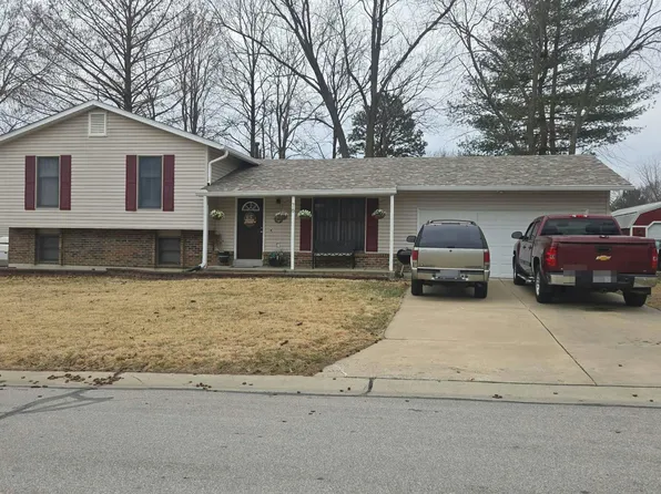76 Atwater Dr, Saint Peters, MO 63376