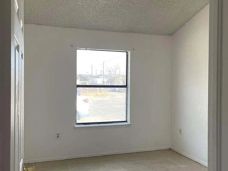 7214 Dale Rd #2 — Photo 16