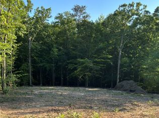 16 Wardance Trl, Dadeville, AL 36853