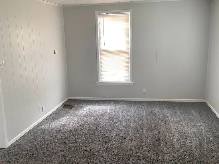 2320 Prince St #2 — Photo 6
