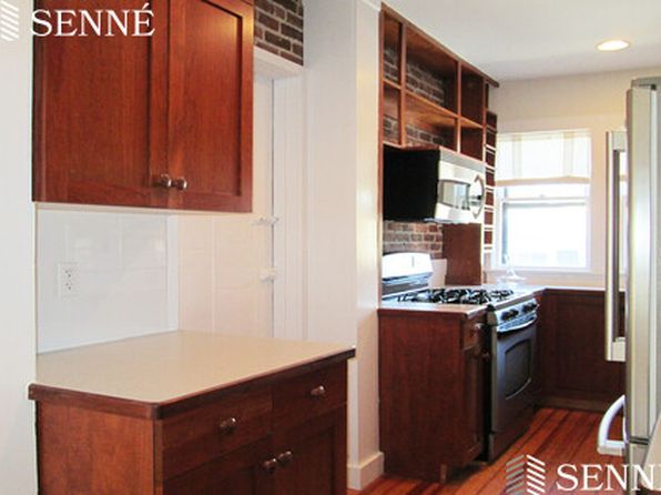 34 Ash St APT 303