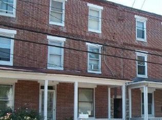 318 E North St, Carlisle, PA