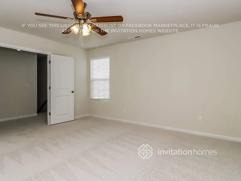 364 Hollingswood Dr — Photo 9