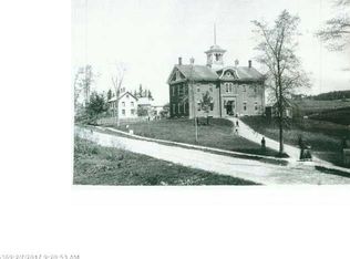 27 Mount Ephraim Rd APT 4, Searsport, ME 04974