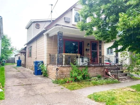 94 Clay St, Buffalo, NY 14207