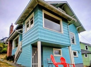 558 4th St, Astoria, OR