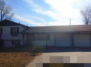 410 NE 16th St, Abilene, KS 67410