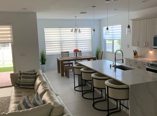 100 NW 69th Cir #61, Boca Raton, FL 33487