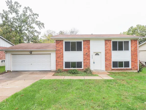 6327 Sean Pkwy, Saint Louis, MO 63129