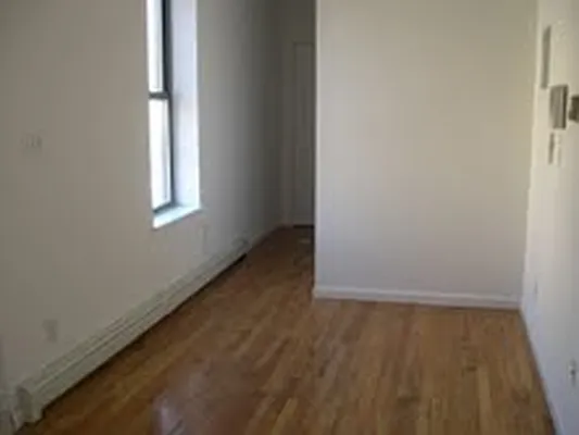 Rented by J Misrahi Realty Corp | media 29