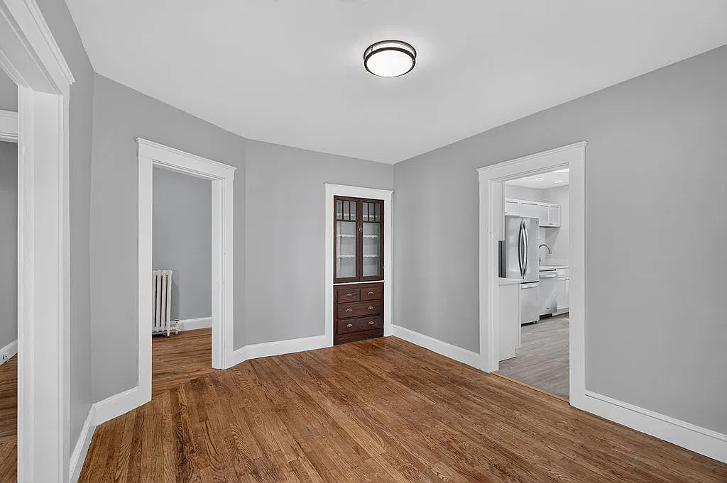 3 bed, 1632 sqft, $3,300 — Photo 1
