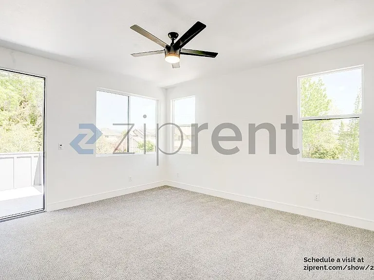 2203 Versaro Dr — Photo 13