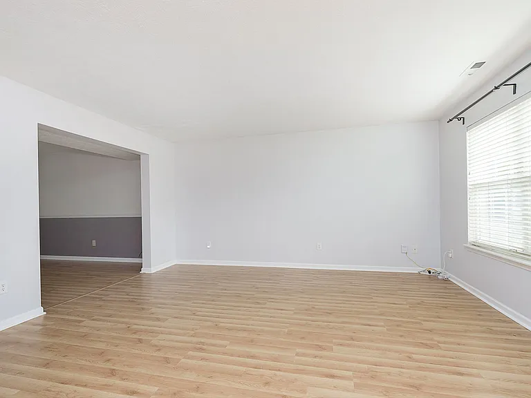 14968 Mia Dr — Photo 5