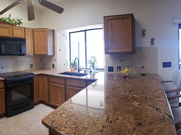 4th image of 2912 Canyon Oak Dr