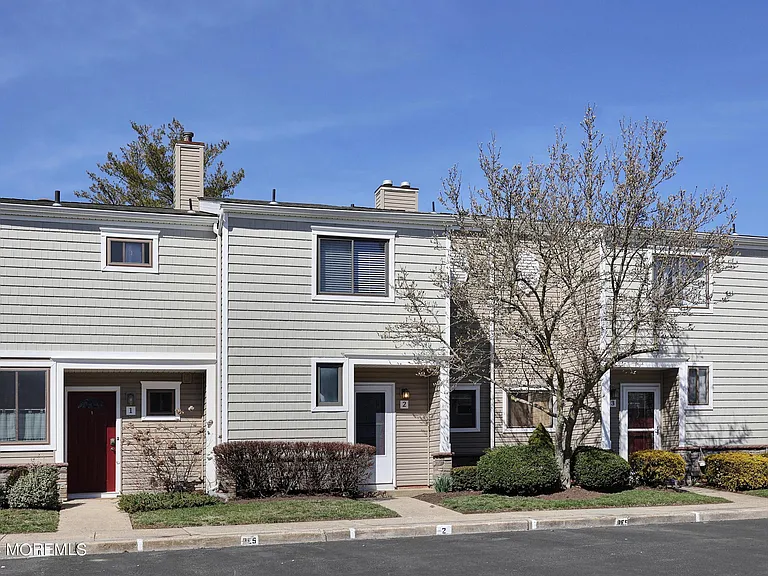 2 Elizabeth Ct — Photo 28